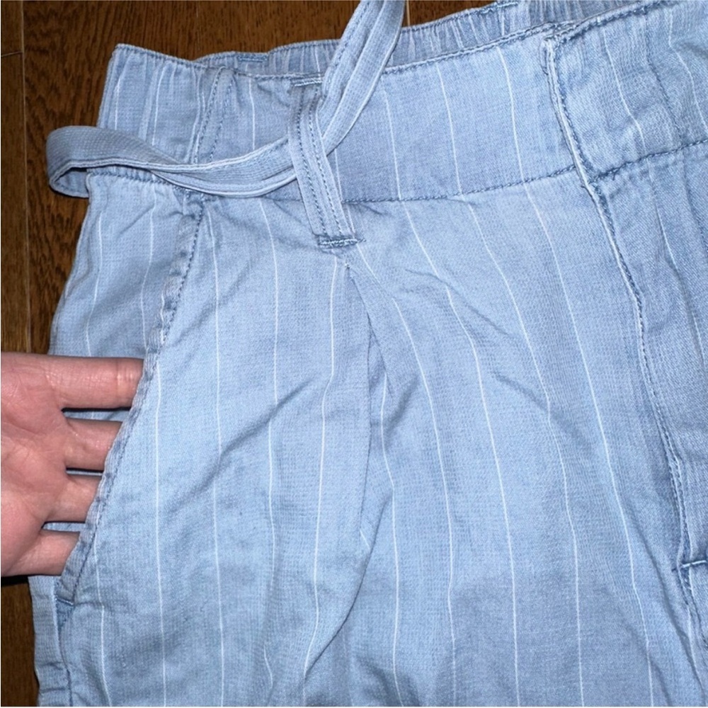 Cropped belted pants - Picture 5 of 8